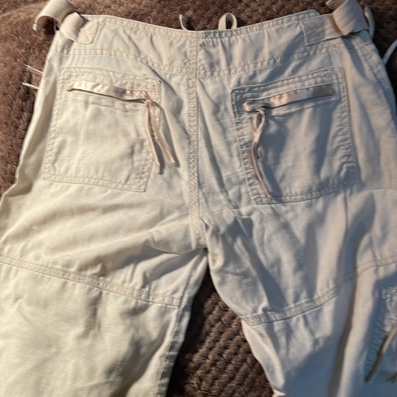 Capris - Picture 3 of 3